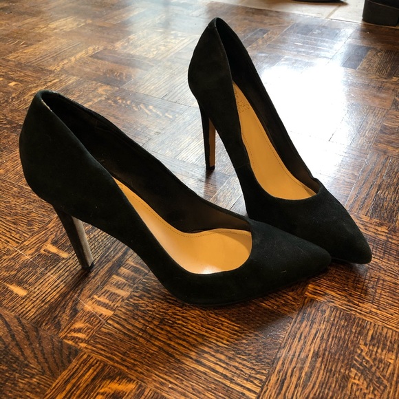 Vince Camuto black suede heels - 6.5 US - Picture 6 of 8